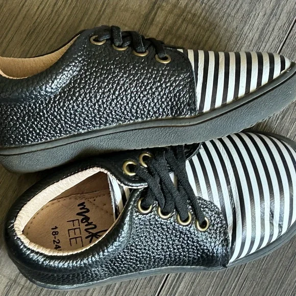 Shoes Monkey Feet Baby Moccasins Black And White Shoes In Like